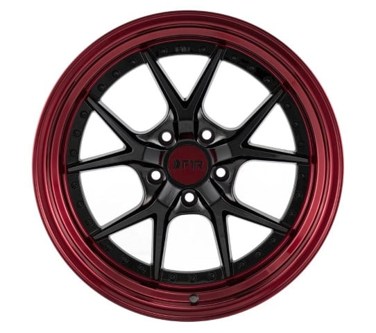 F1R: F105 Gloss Black/Red Lip