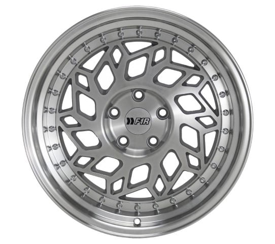 F1R: R32 Machine Silver/Polish Lip
